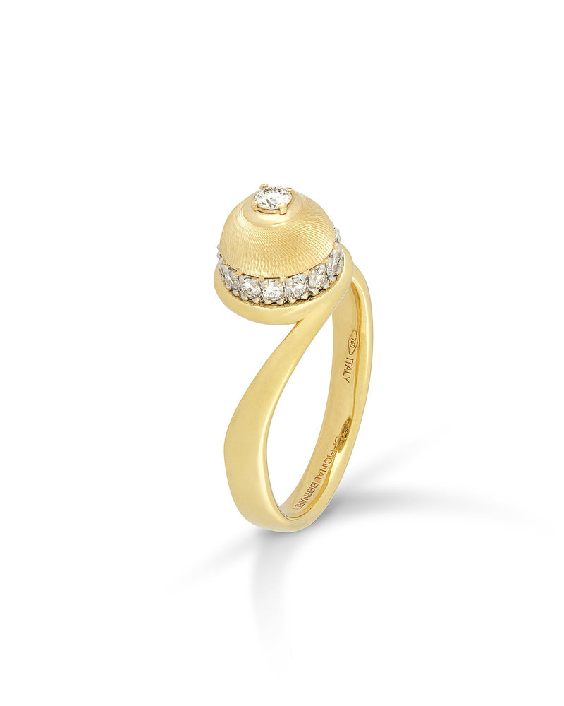 Empire Ring in 18kt Gold and Diamonds